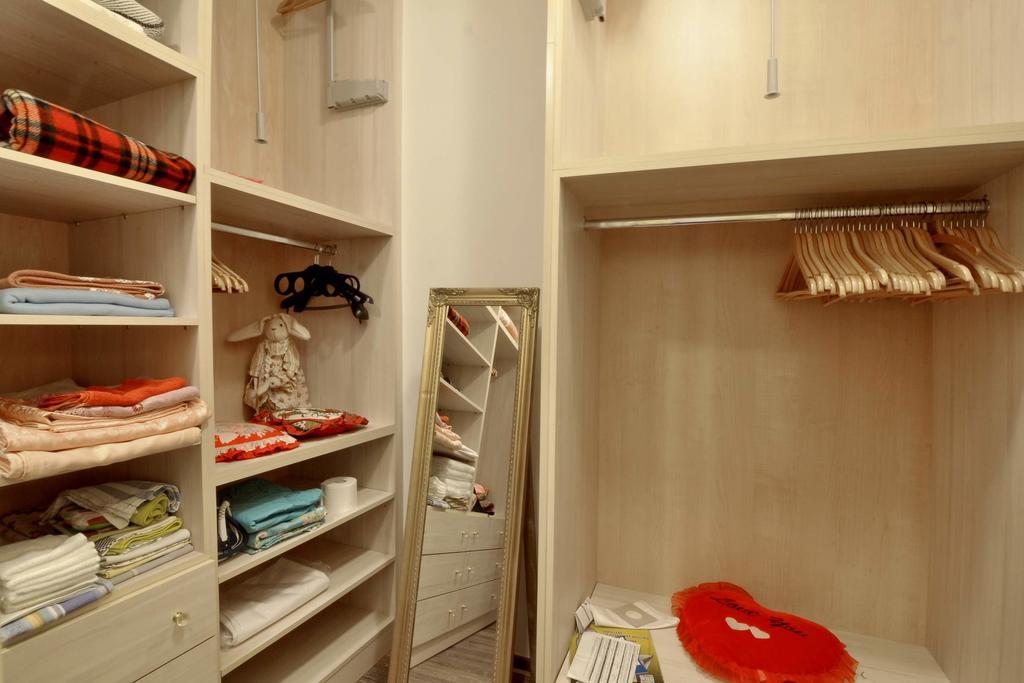 Lemonia Luxury Apartment *